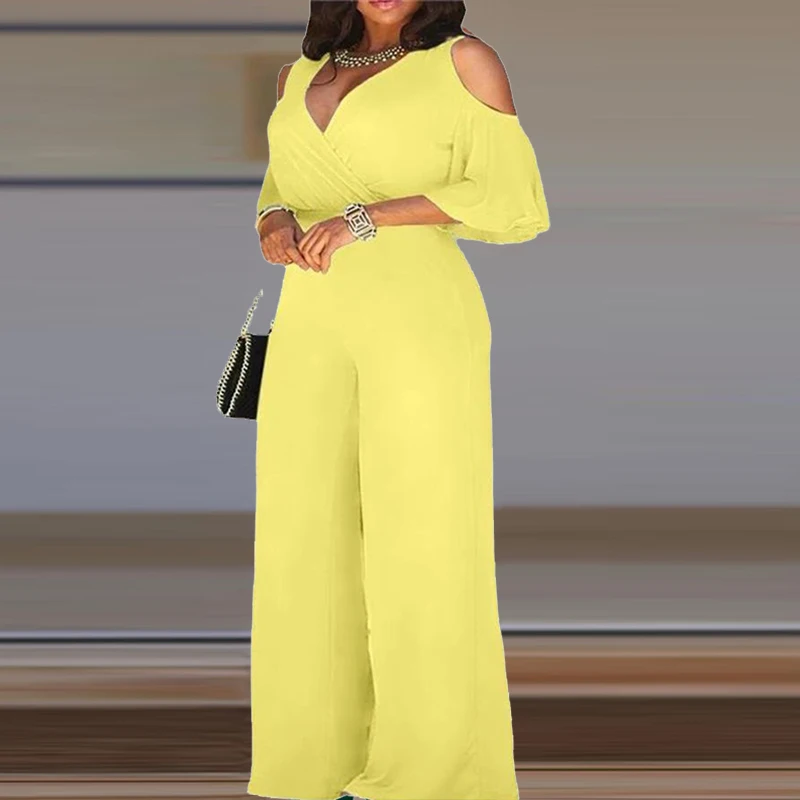 Женский комбинезон с открытыми плечами пикантный однотонный V-образным вырезом и