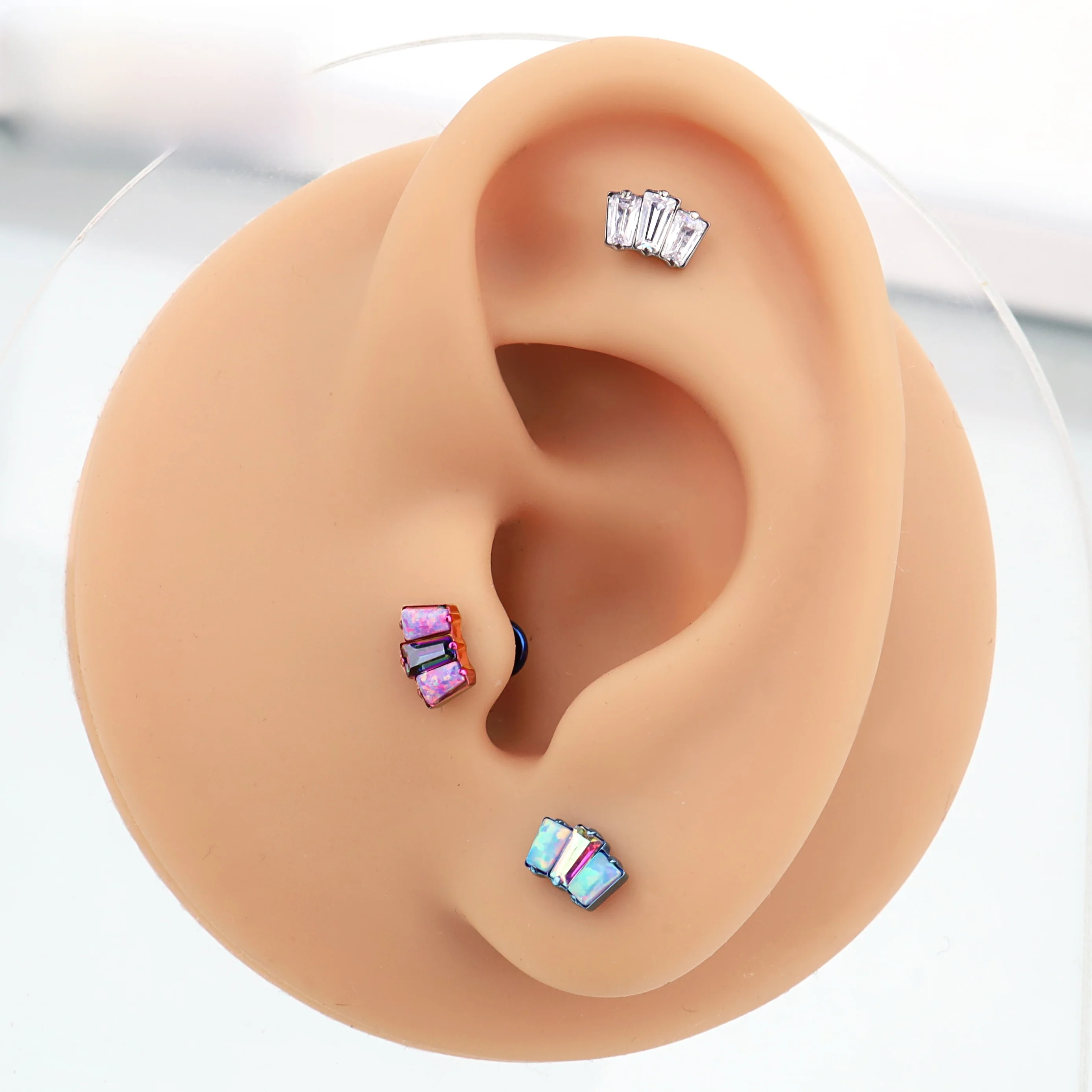 Shinma F-36 Титановый сплав Опал Циркон Волшебный цвет Ушные шпильки Ушная кость