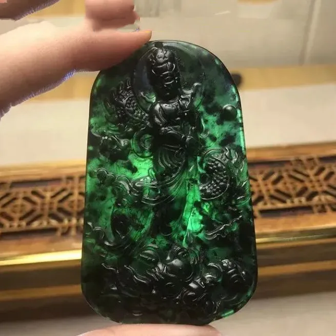 

Natural Tibetan Jade High Ice Medicine Wang Shi Jiang Long Guanyin Pendant Atmospheric Men's Safe Pendant Jewelry