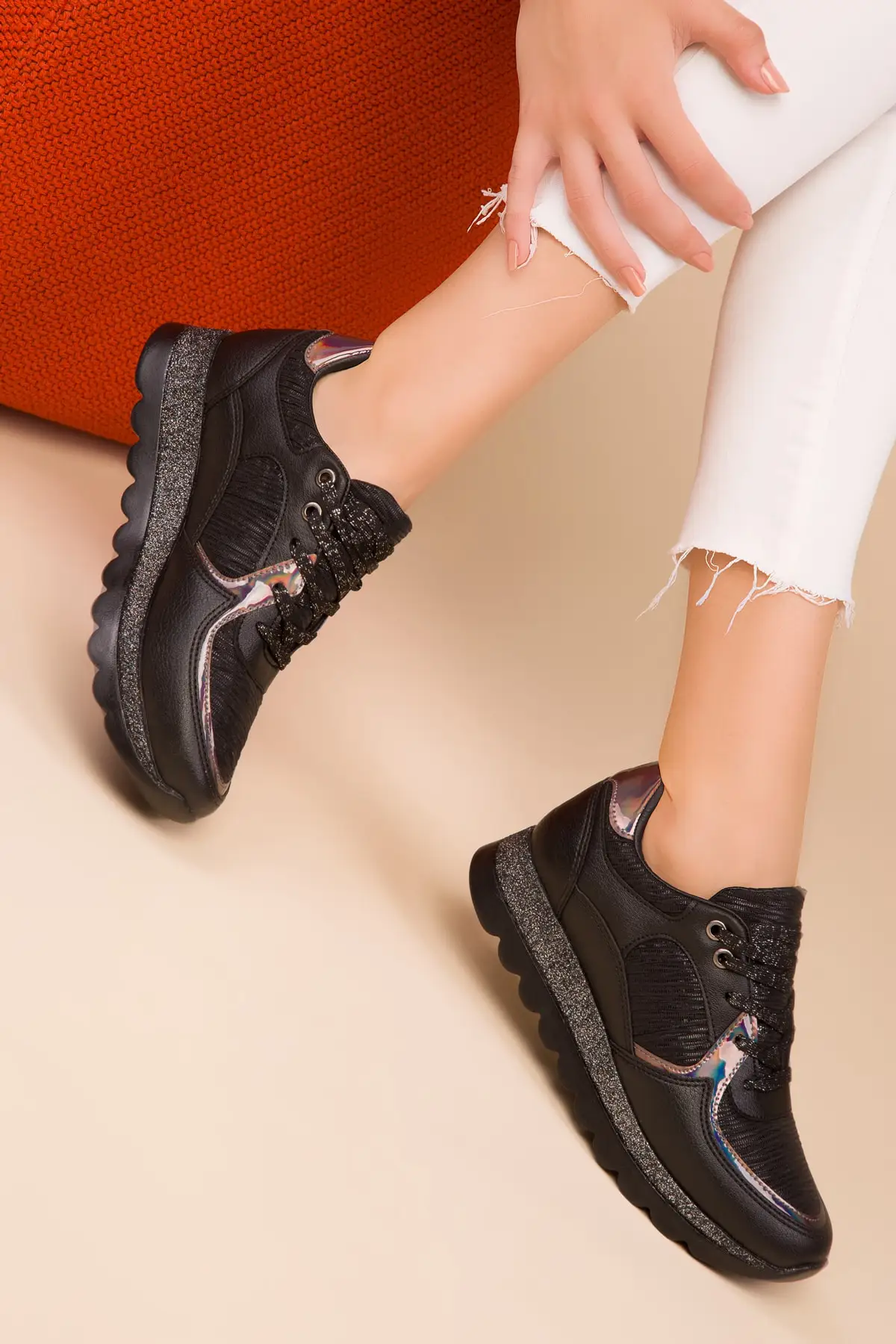 

Women Vulcanized Shoes Black woman sneaker Comfort Breathable Running Quality Casual Outdoor Ladies Sneakers Light Sport Shoes