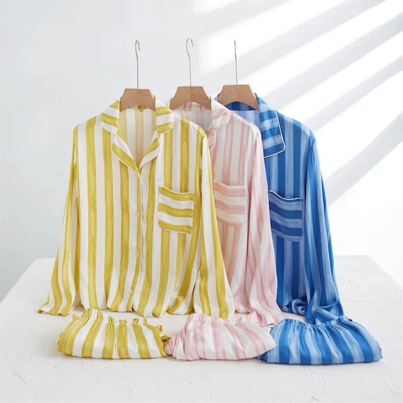 Женская атласная пижама в полоску Повседневная Свободная из вискозы с длинным