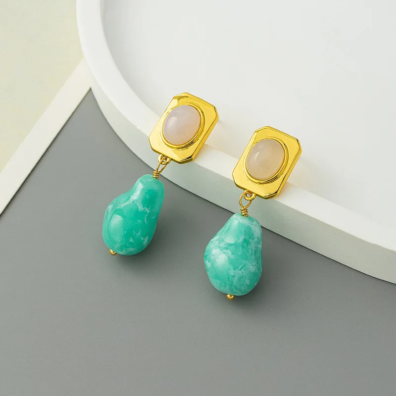 Новые серьги-подвески из натурального камня зеленая Серебряная игла