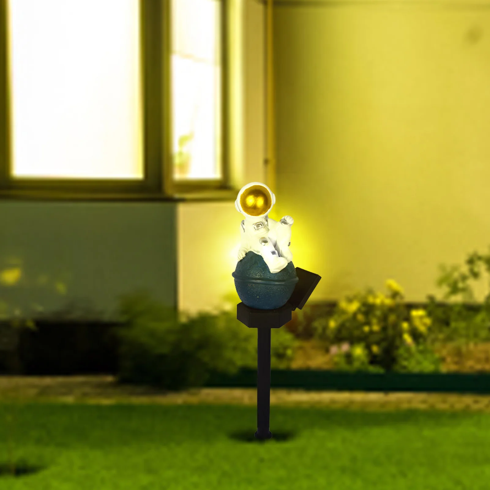 

Lawn Lamp Solar Astronaut Moon Figurine Stake Light Solar Powered Outdoor Lamp For Garden Lawn Landscape Lamp Holiday Light