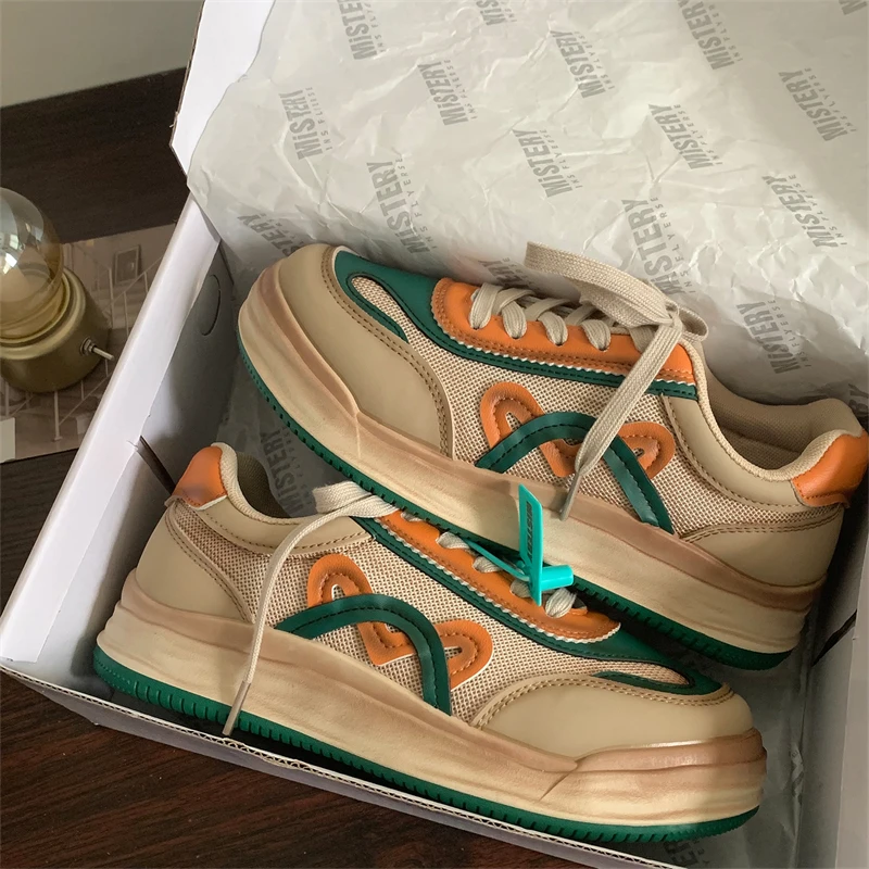 

Platform Women Sneakers Chunky Casual Flats Shoes Lace Up Breathable Woman Sports Sneakers Shoes Tennis Female Vulcanized Shoes