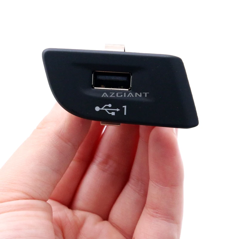 1 шт. для VW Golf MK7 Tiguan USB AUX AMI CarPlay MDI устанавливаемый переходник с разъемом 5Q0035726 |
