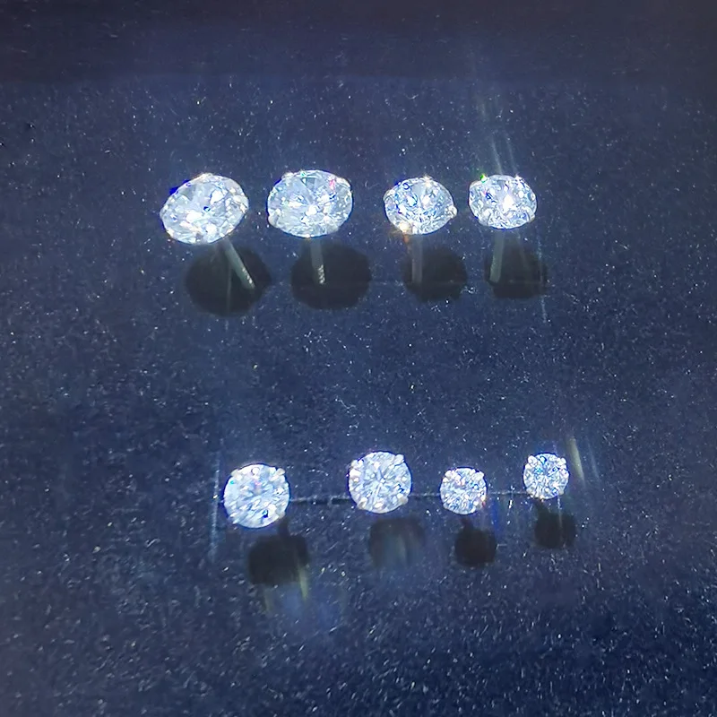 

S925 tremella nail Femininity Four Claw Zircon Earrings Simple and fashionable Ear Stick Anti-blocking Needle Small Earrings
