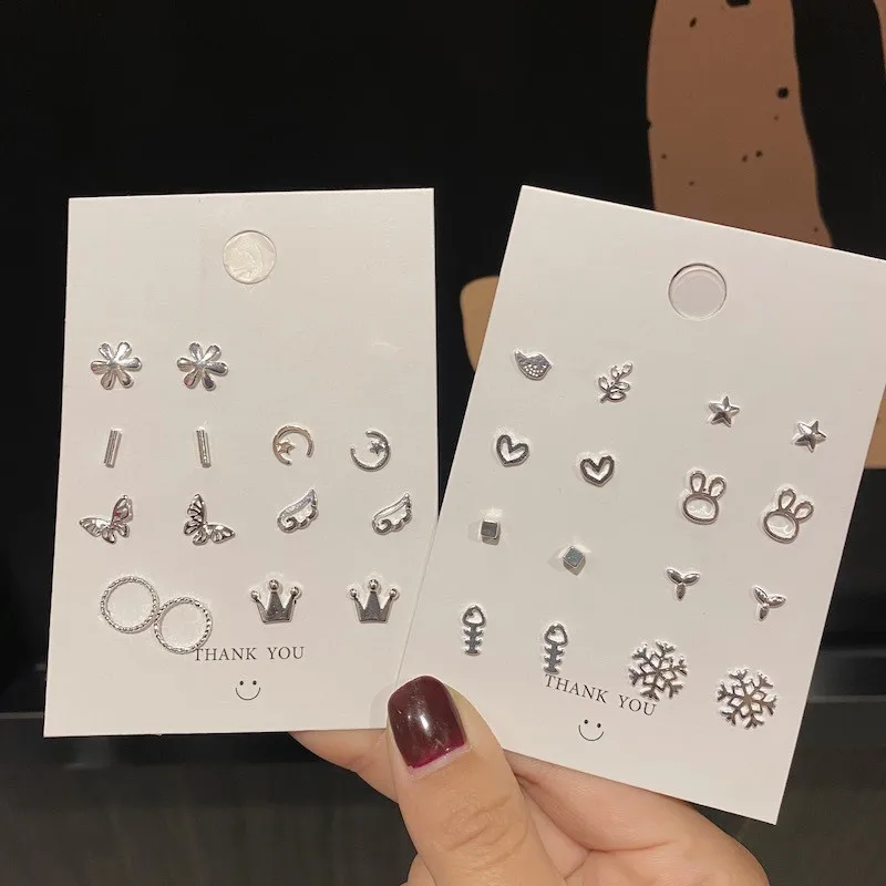 

Серьги-гвоздики женские из серебра 925 пробы с перфорацией