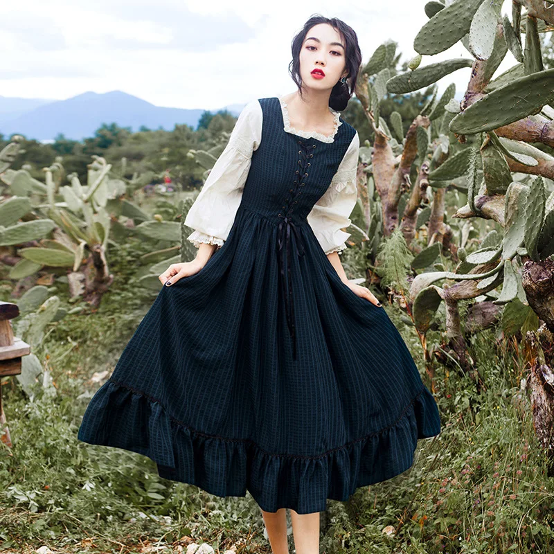 

Женское длинное платье Лолита, весеннее платье в полоску с квадратным вырезом, винтажное элегантное платье с оборками и рукавами-фонариками