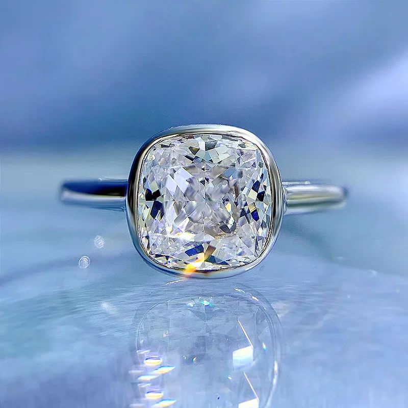 

Jewelry New Diamond Ring 7 * 7 Pillow shaped White Diamond Ice Flower Cut Wedding Ring for Women Cross border in Europe and Amer