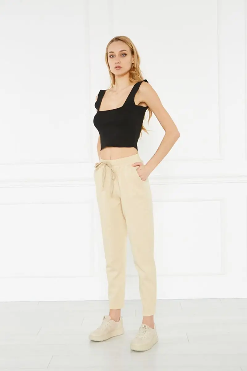 

Articulated piece paint gabardine beige pants