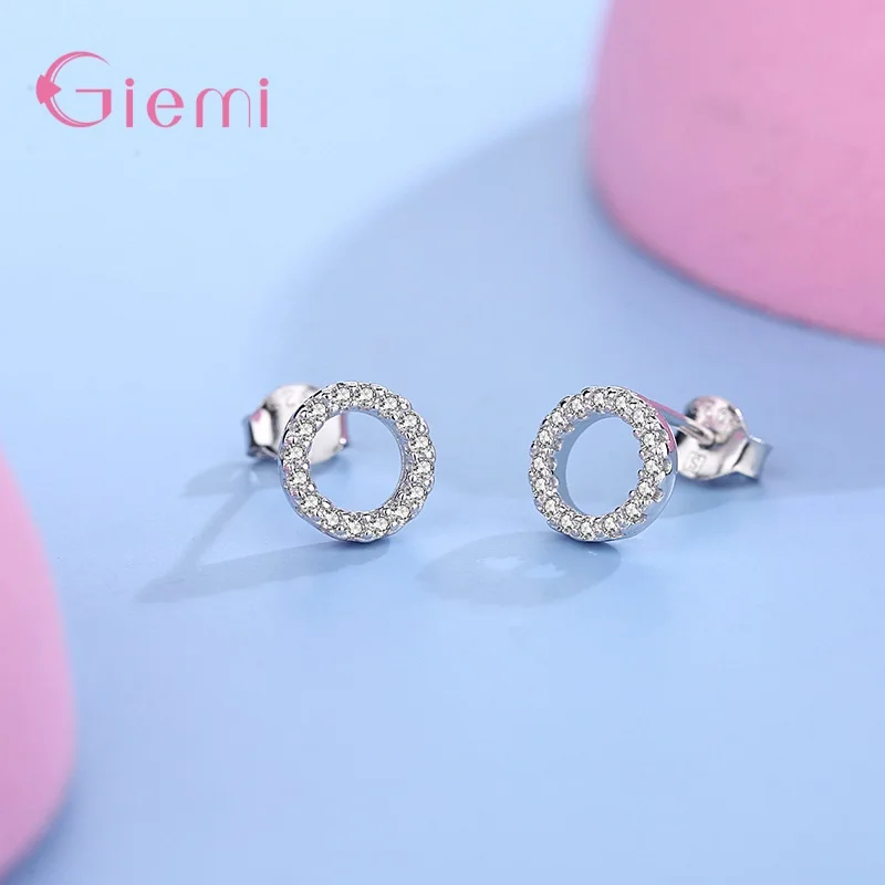Комплект из колье серёг и кольца серебра 925 пробы