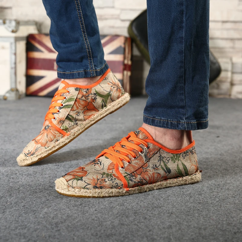 

New Fashion Orange Lovers Men Loafers Flats Flower Print Men Casual Shoes Linen Breathable Men Driving Shoes mocasines de hombre