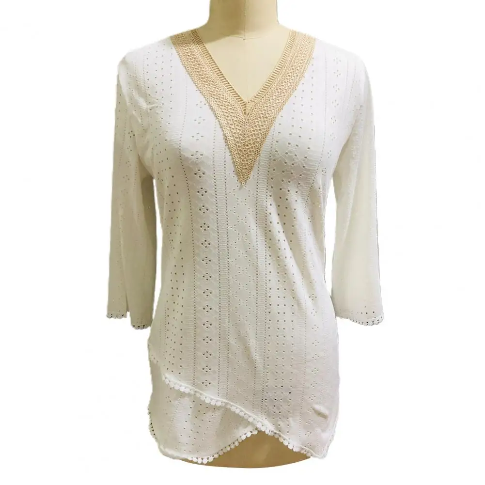 

Chic Shirt Tops V-neck Breathable Pullover Tops Lace Stitching Casual Tee Shirt