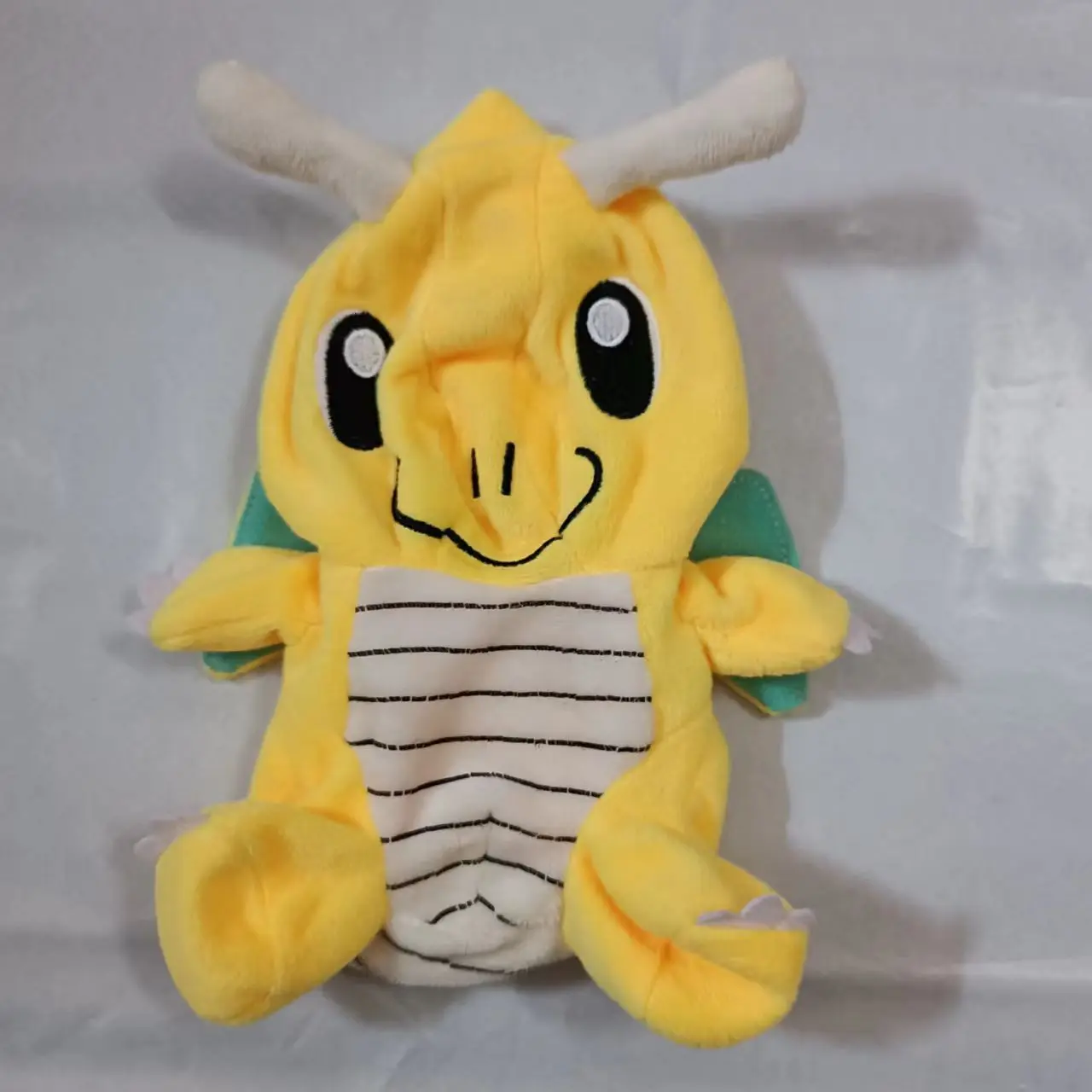 

100Pcs/Lot Golden Dragon Plush Skin ( No Filler ) Doll Toy