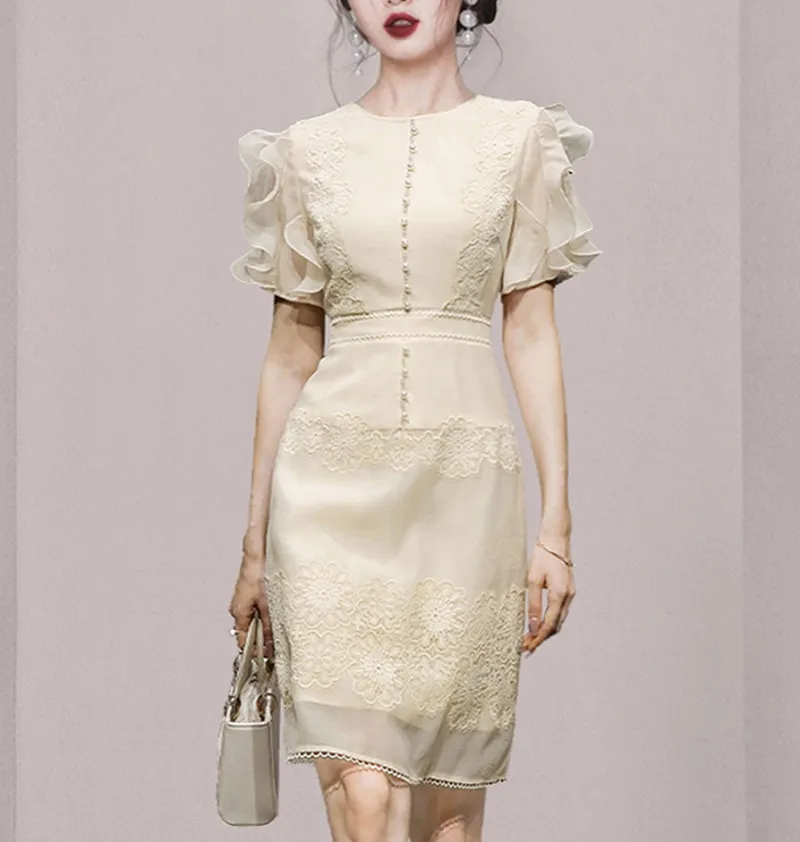 

2022 Summer New Fashion Elegant Temperament Women Short Sleeve Beaded Stitching Lace Dress