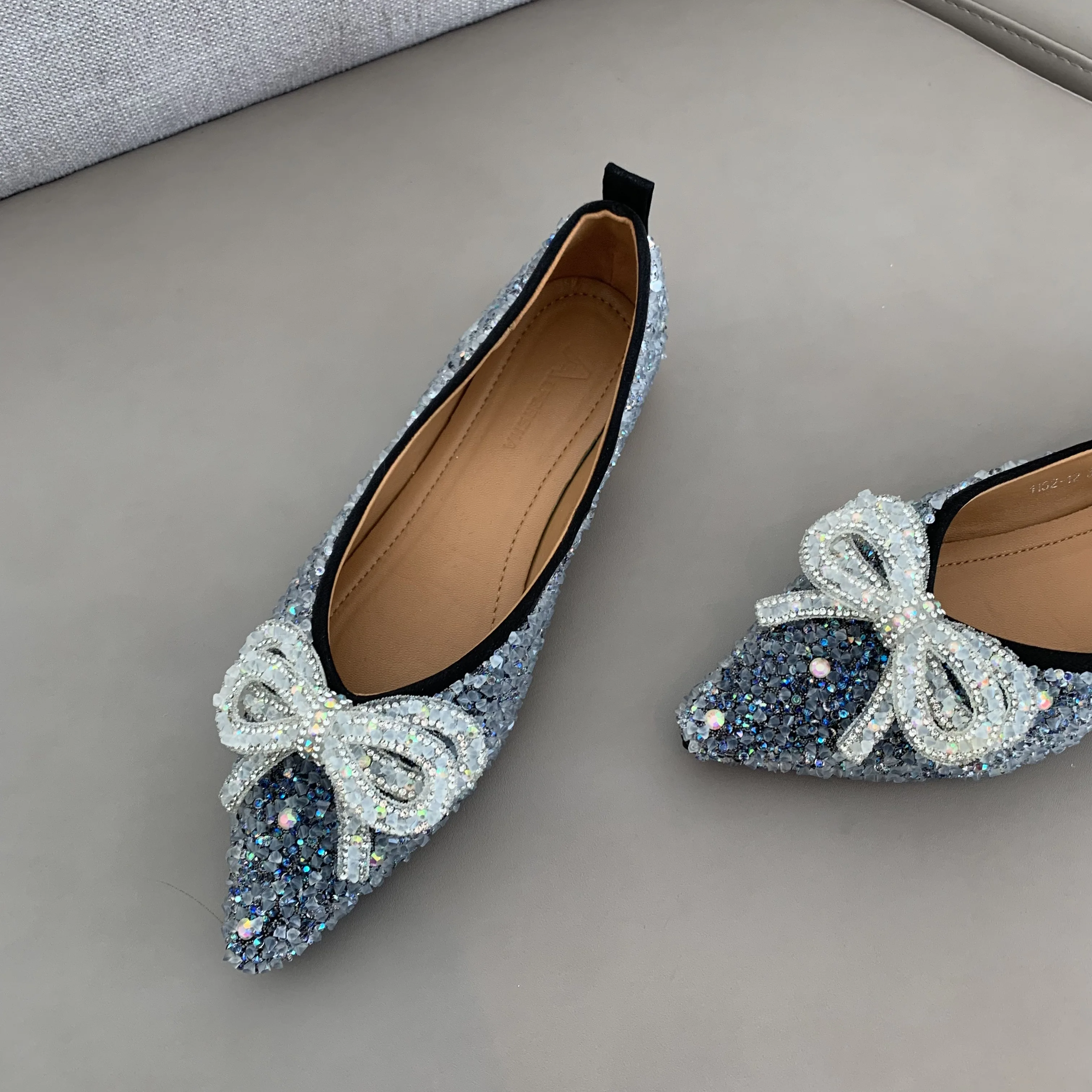 Women Shoes Flats Pointed Toe Summer Mules Slip-on Slippers Bow Knot Luxury Designer Shoes Low Heel Casual Ladies Shoes Loafers