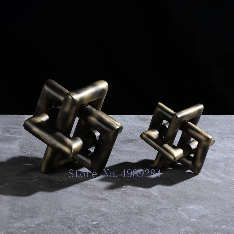 

Creative Resin Geometric Crafts Ornaments Chain Golden Hollow Out Modern Home Decoration Handicraft Furnishings Accessories