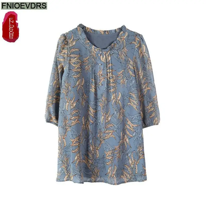 Блузка женская свободного покроя с цветочным принтом