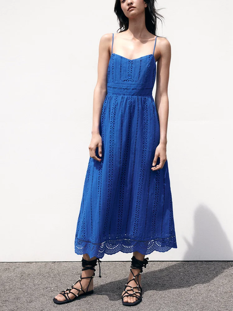 

Летнее женское платье-комбинация 2023, модное винтажное платье в стиле бохо с вышивкой и V-образным вырезом, миди платья без рукавов на бретельках