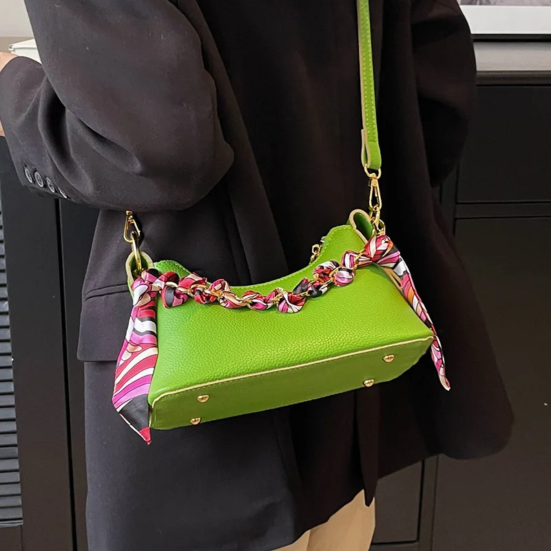 

Новинка 2023, универсальные летние модные роскошные дизайнерские маленькие сумки через плечо, повседневные разноцветные Наплечные сумки с полумесяцем для женщин, кошелек