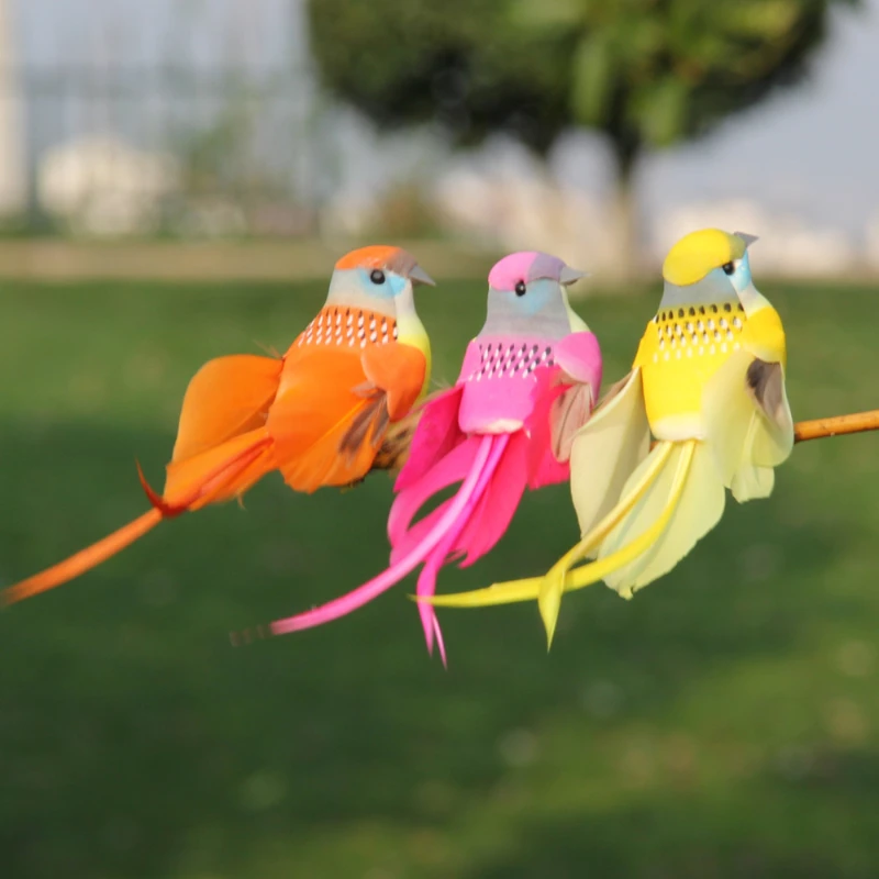 

3pcs Artificial Feather Birds Model Colored Simulation Foam Canary Birds with Claw Home Garden Green Plant Ornaments Decoration