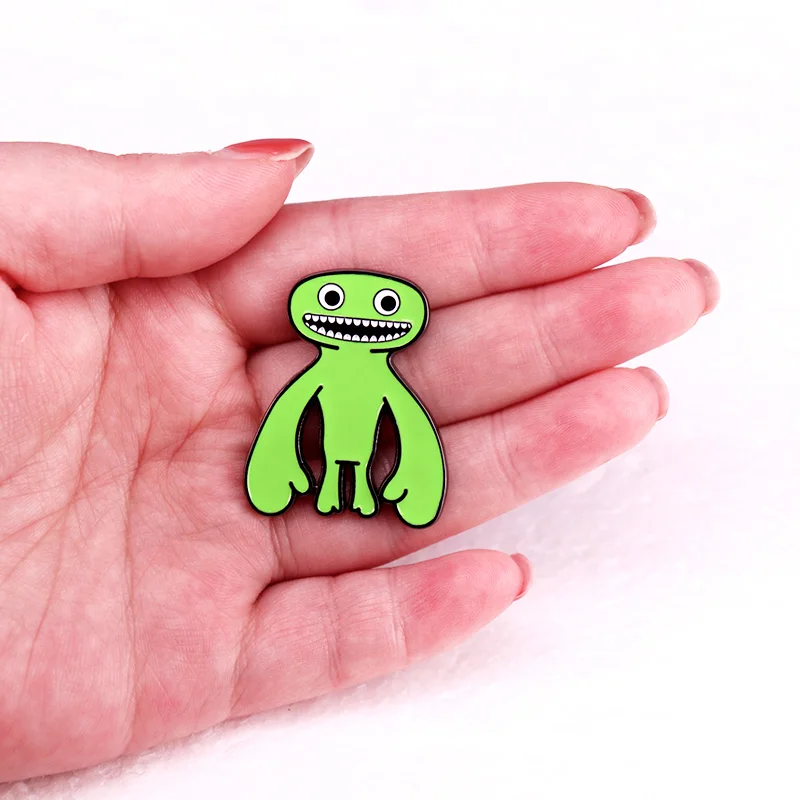 Зеленая крупная эмалированная заколка Джоша из игры банбан