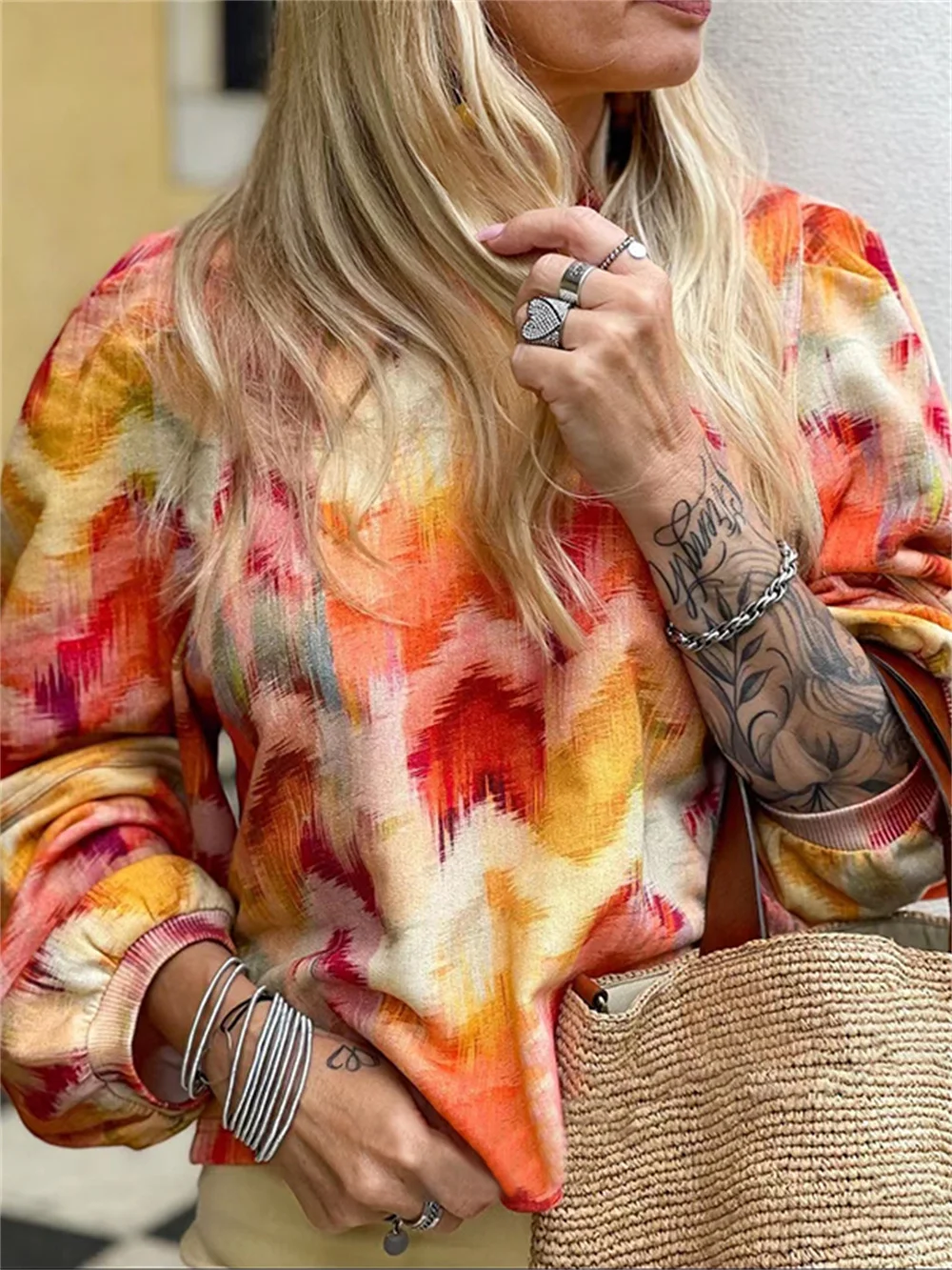 

Women's Casual O-Neck Lantern Sleeve Sweatshirt Early 2023 Autumn New Loose Vintage Print Simple Pullover Ladies Tops
