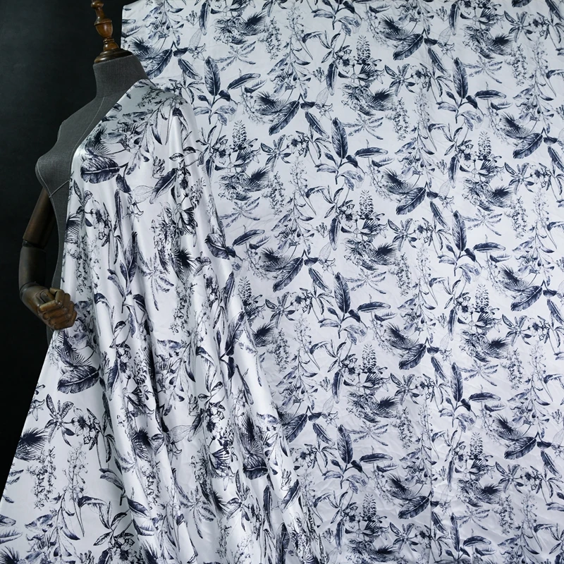 

Черно-белая шелковая ткань с принтом, ширина 135 см, креп-Жоржет 11 ММИ, шелковая ткань из тутового шелкопряда для платья ханьфу, шитье на метр