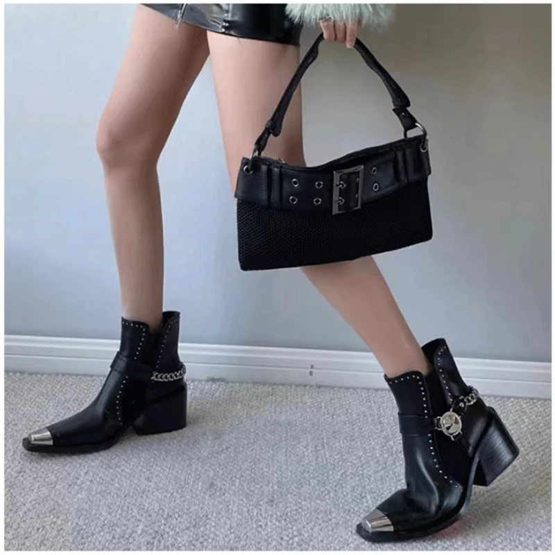 New Charming Chelsea Ankle Boots Girls Sping Summer Autumn Winter Fashion Casual Buckle Pointed Toe Thick Heel Low Boots Women