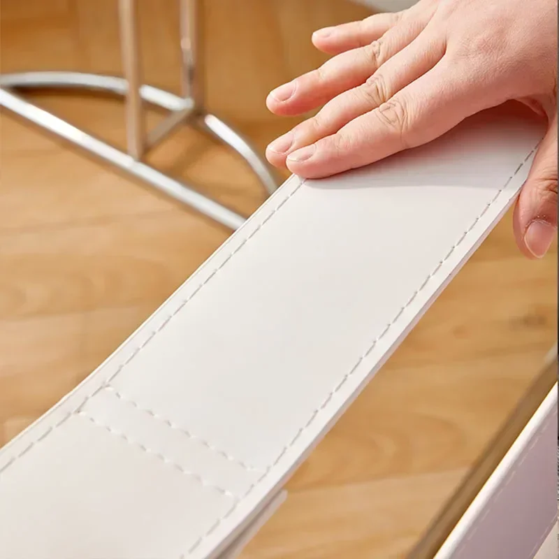 Диван для отдыха в скандинавском стиле с кожаным седлом из нержавеющей стали