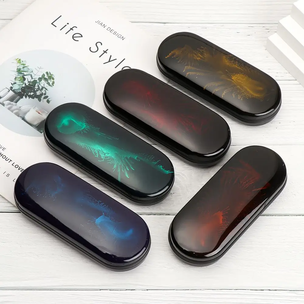 1Pc Portable Eyeglass Box Fashion Women Men Hard Shell Baking Paint Dazzling Colors Glasses Case Vintage Eyewear Accessories