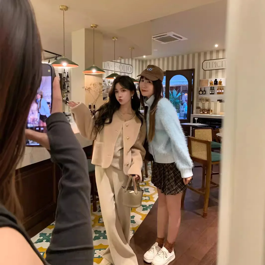 Осень/зима 2023 новое женское короткое пальто из овечьей шерсти зернистого меха