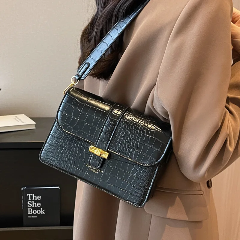 Маленькая женская сумка 2023, модная роскошная дизайнерская сумочка, сумки для путешествий, Женский мессенджер на плечо, квадратный кросс-боди