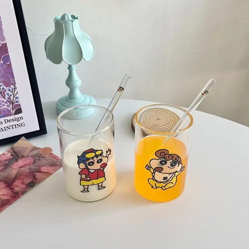 

Милая соломенная чашка Crayon Shin-Chan, 350 мл, стеклянная чашка с мультяшным принтом, термостойкая чашка для молока, Студенческая чашка для воды, ка...