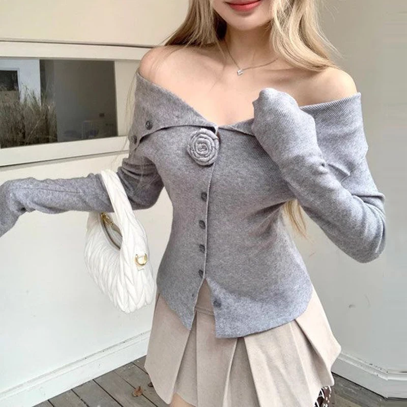 Женская одежда сексуальный вязаный кардиган с открытыми плечами и 3D цветком