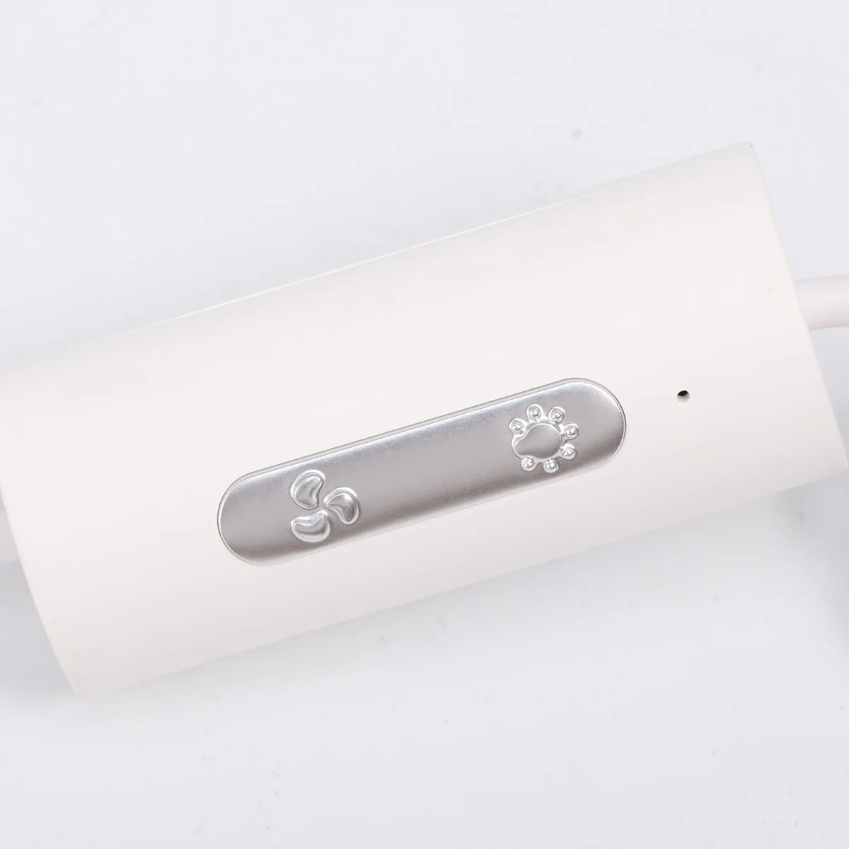 

1pcs Outdoor Simple Small Summer Cool Mini Fan Car Outlet Fan for Man