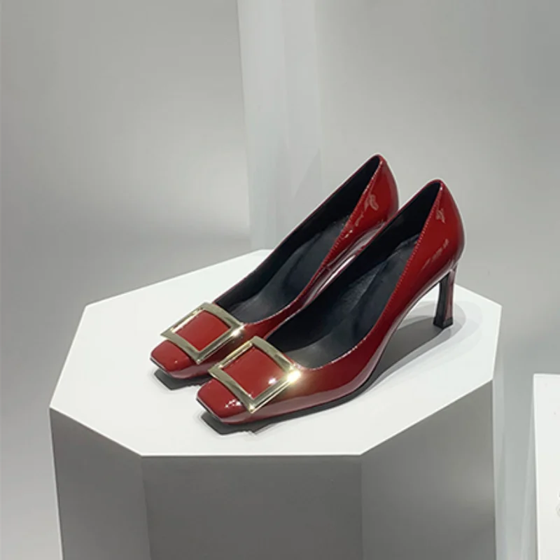 Women's Single Shoes Spring and Autumn 2023 New High Heel Fashion Metal Square Buckle Mid Heel Square Head Shallow Mouth Shoes