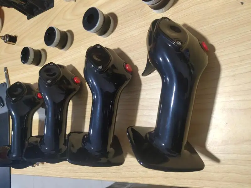 Правая боковая опора для аэробуса A320