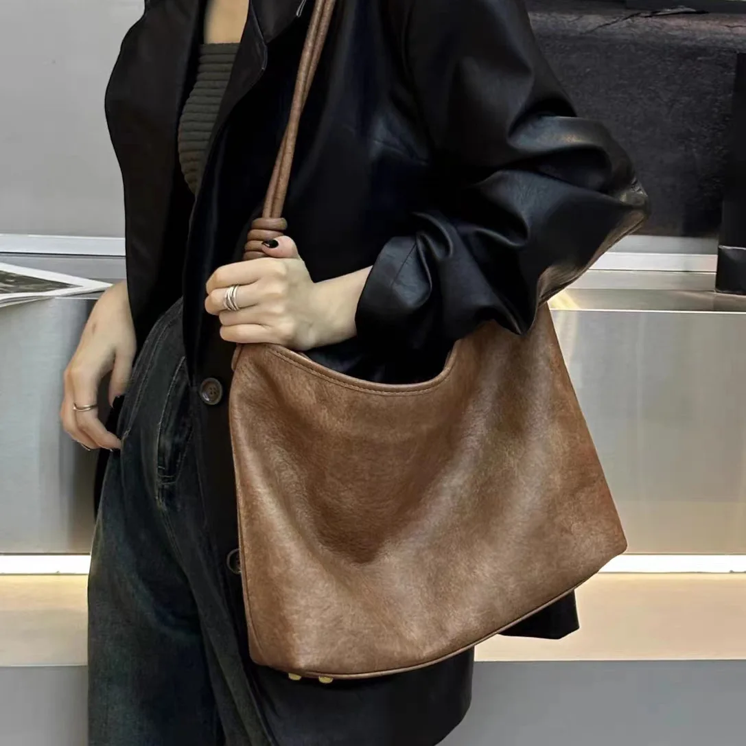 Рисунок 2 - Новинка 2023, модная сумка через