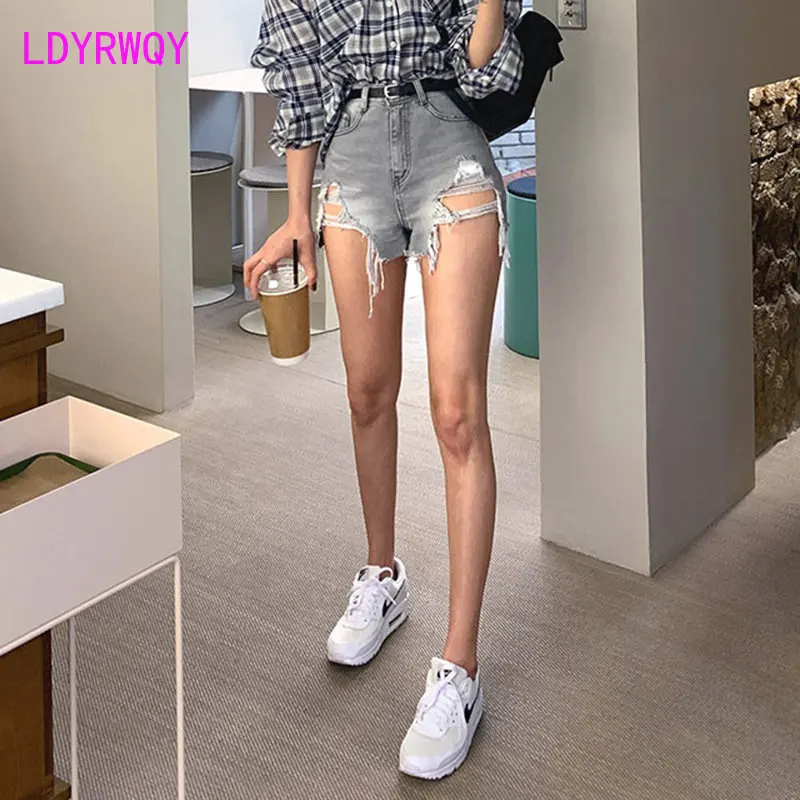 Denim shorts for women's summer new Korean version loose and handcrafted, worn out trend, wide legs, high waist