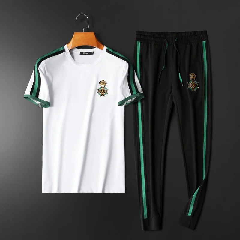 

exquisite High end luxury badge embroidered short sleeve suit men's summer top fashion European casual sweatpants two piece set