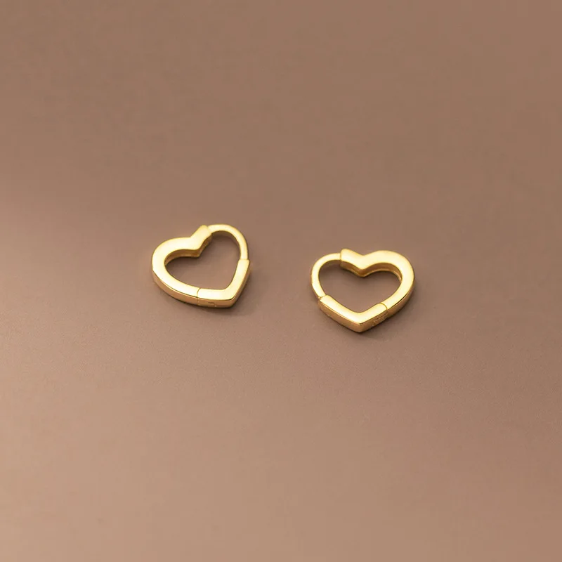 

925 Sterling Silver Heart-shaped Cute Hoop Earrings for Women's Fashion Classic Fine Jewelry Anniversary Gift