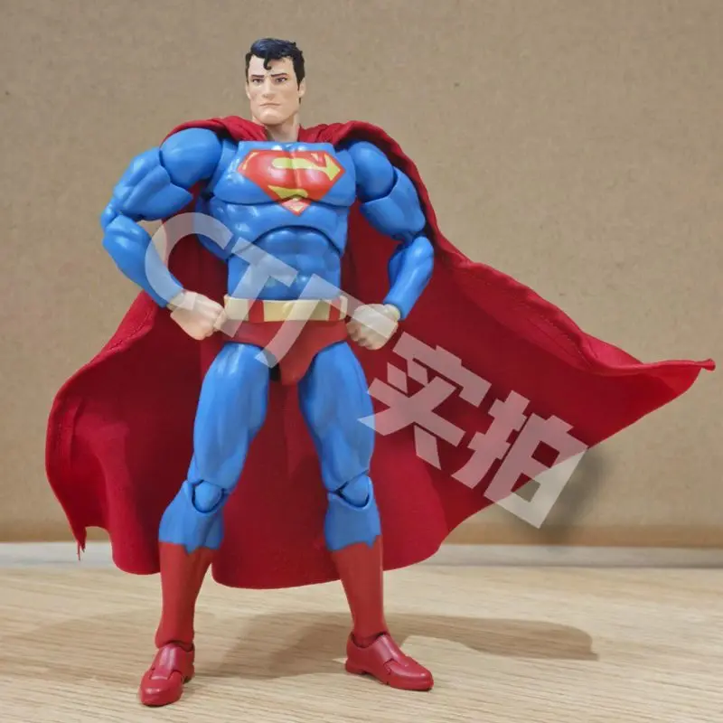 Фото Коллекционная подвижная фигурка Супермена Mafex 117 Ct Factory (16 см) из комиксов DC Justice League для фанатов №2