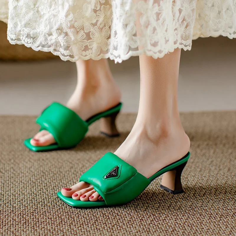 new fashion slippers platform flip flops woman beach sandals soft vintage anti-slip spike high heels outdoor summer beach slides