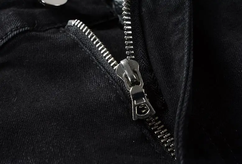 Джинсы мужские зауженные рваные модные брендовые брюки в желтую фиолетовую