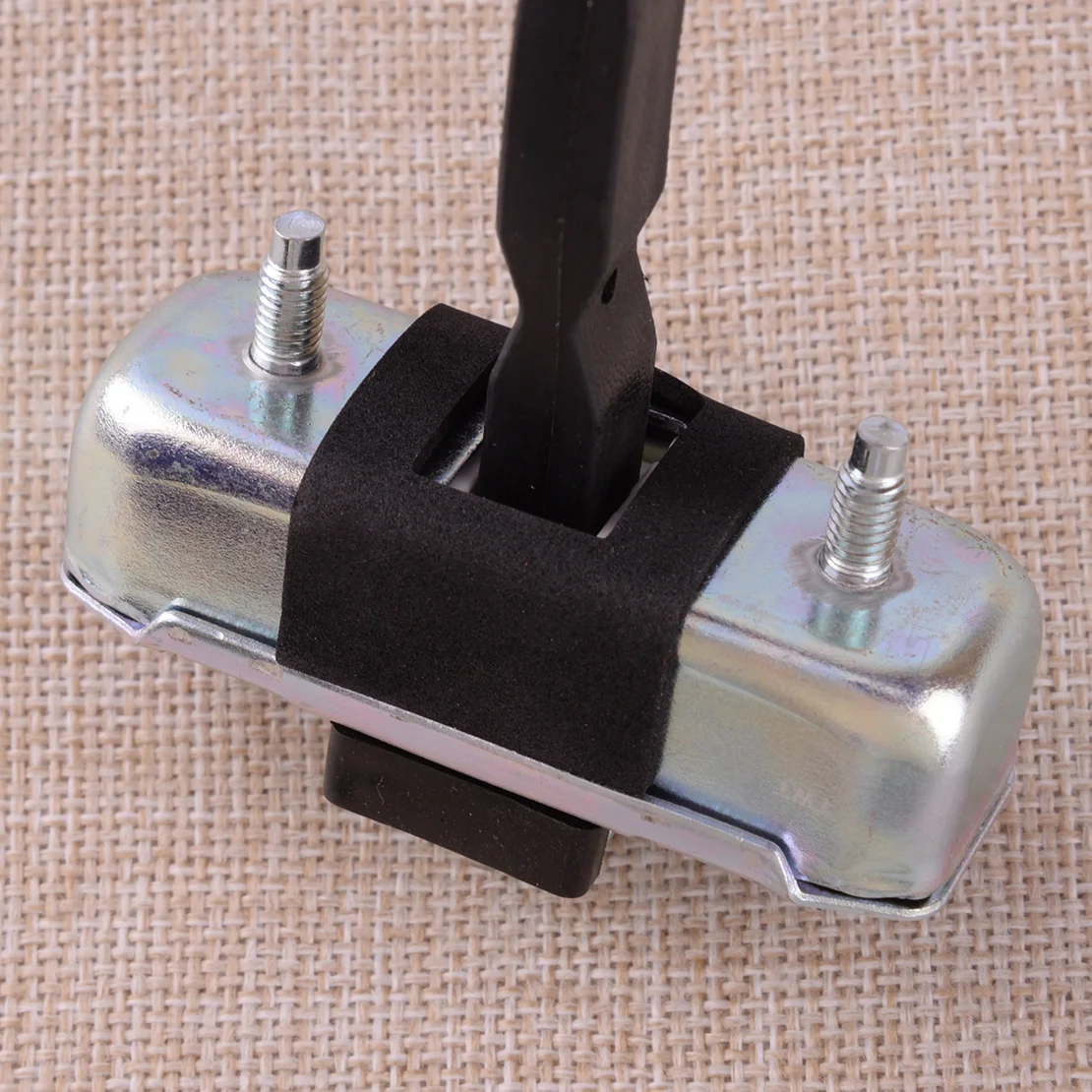 Автомобильный стопор передней левой двери 68620-AE011 подходит для Toyota Sienna 3.3L 2010 2009 2008