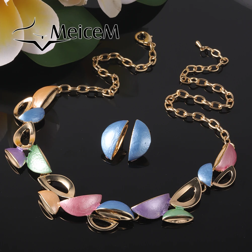 

MeiceM Geometric Neck Jewelry Necklaces Gift Enamel Female Silver Color Chain Choker Necklace for Women Girlfriend Girls Wedding