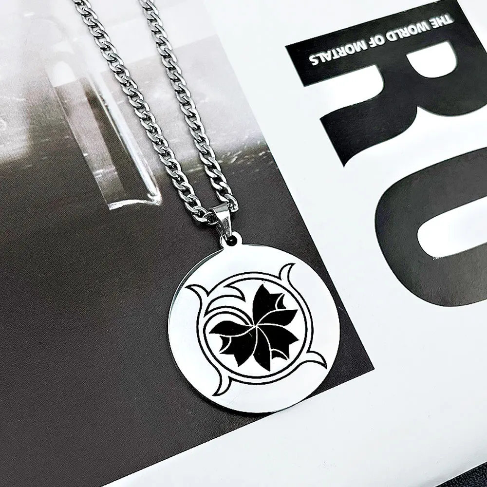 

1Pcs Silver Gold-Plated Stainless Steel Jewelry Diverse Flower Carving Chain Choker Accessories for Women Men Pendant Necklace