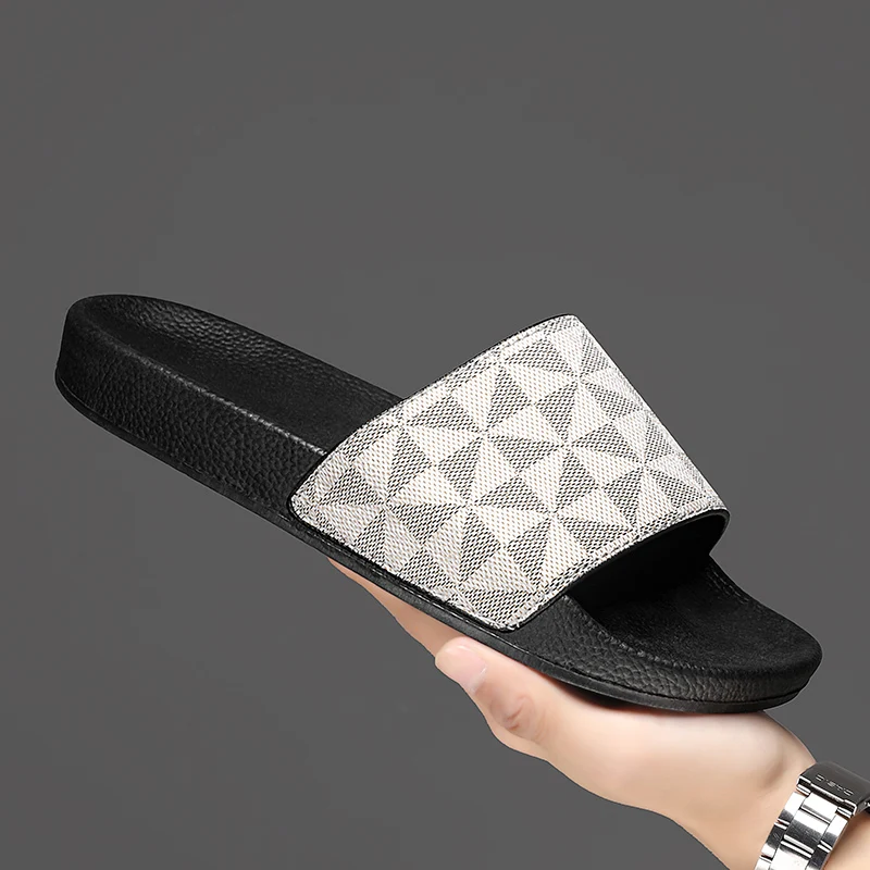 Босоножки мужские летние большого размера 39-47 модные шлепанцы для пляжа