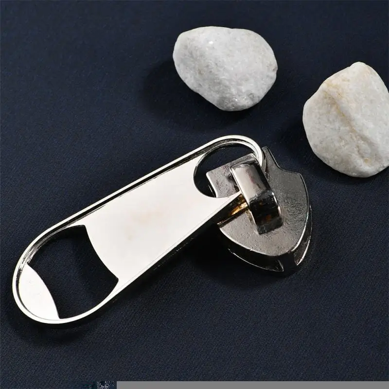 

Kitchen Bottle Opener Wall Mounted Vintage Magnet Zinc Alloy Hanging Beer Tools Party Available Bar Gadgets Kitchen Accessories